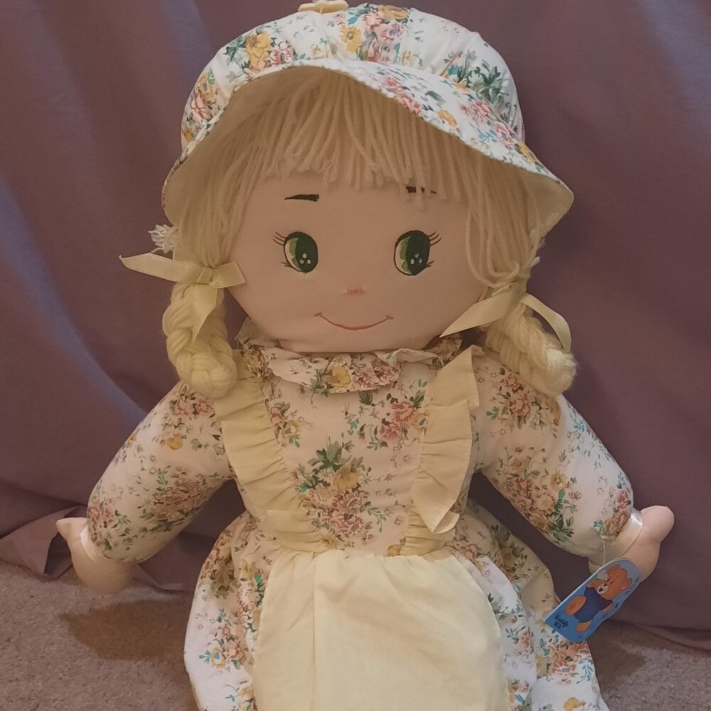 Rare Vintage Adorable 1993 Cuddle Wit Blonde Doll